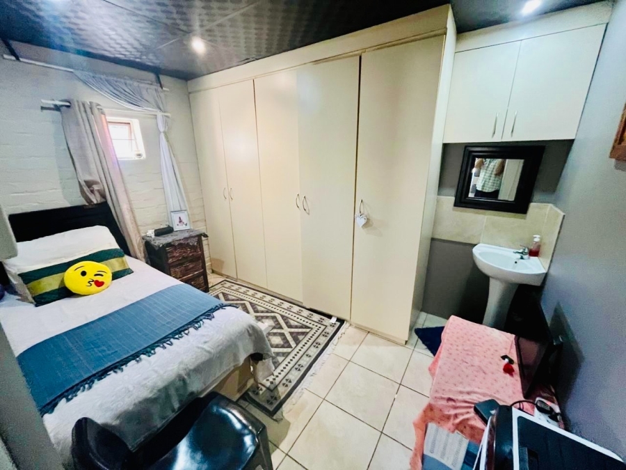 4 Bedroom Property for Sale in Bayswater Free State